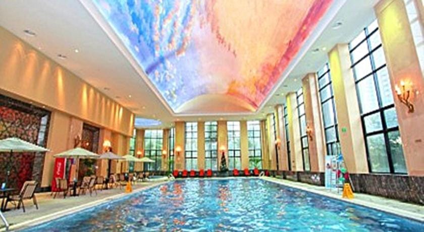 Wyndham Grand Plaza Royale Palace Chengdu Hotel in Chengdu