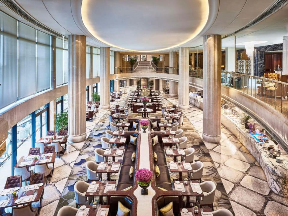 Waldorf Astoria By Hilton Shanghai On The Bund Hotel in Shanghai