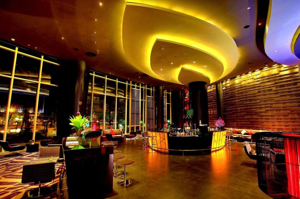 Amaranth Suvarnabhumi Hotel - Free Suvarnabhumi Airport Shuttle Hotel in Bangkok