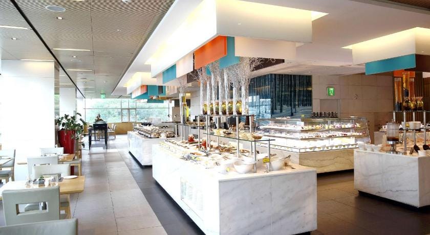 Ramada Plaza by Wyndham Suwon Hotel in Gyeonggi-do