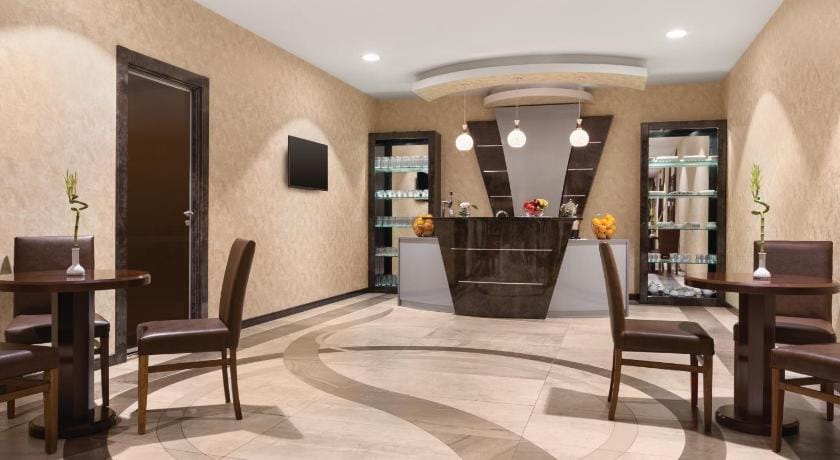 Days Hotel Baku Hotel in Baku