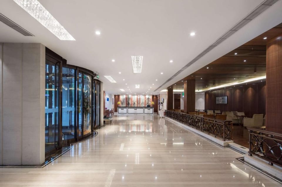 Ramada by Wyndham Beijing Airport Hotel in Beijing