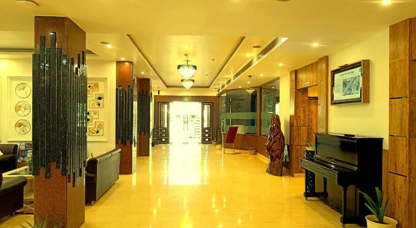 Days Hotel by Wyndham Neemrana Jaipur Highway Hotel in Haryana