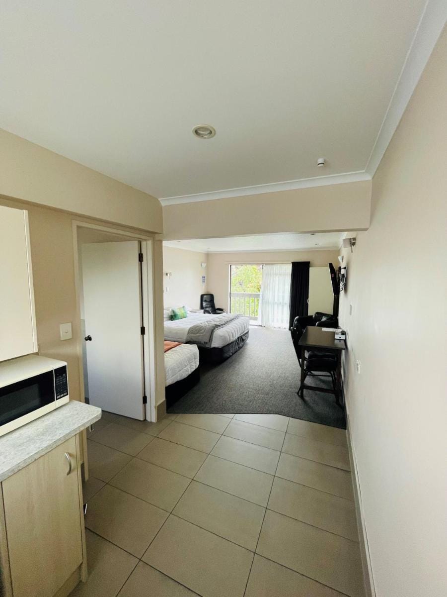Kauri Court Motel and Apartments Motel in Palmerston North