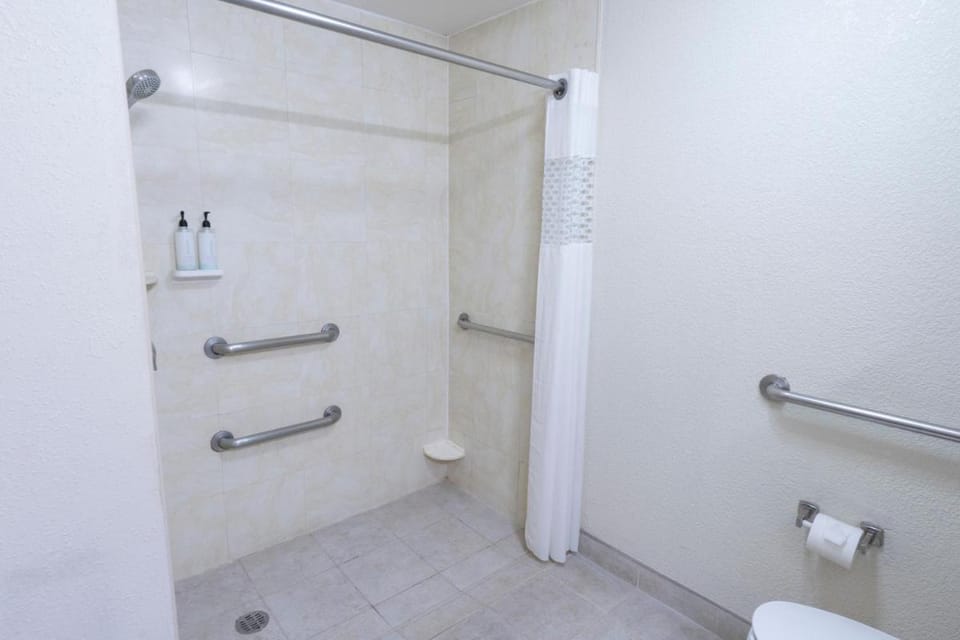 Hampton Inn By Hilton Guadalajara-Aeropuerto Hotel in Tlaquepaque