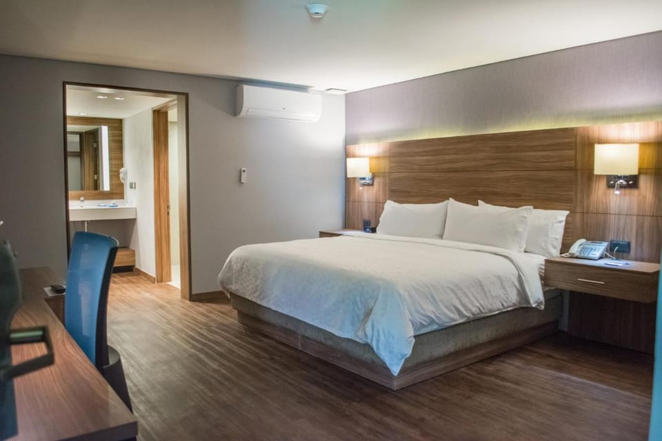Holiday Inn Express Morelia By IHG Hotel in Morelia