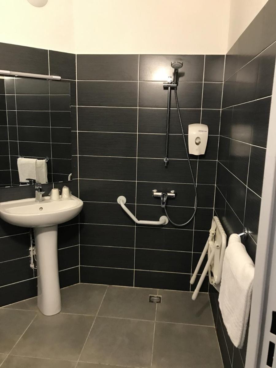 Première Classe Reims Ouest - Tinqueux Hotel in Grand Est