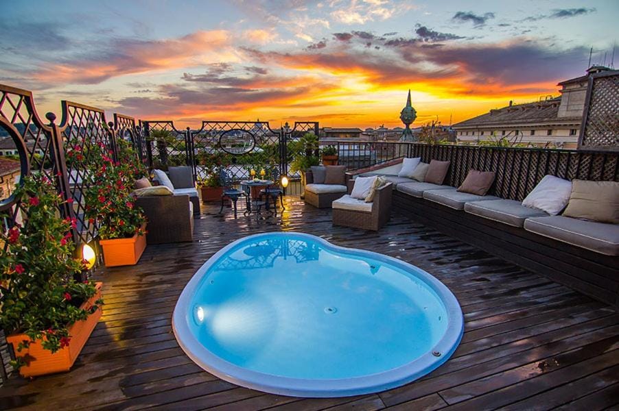 Colonna Palace Hotel in Rome
