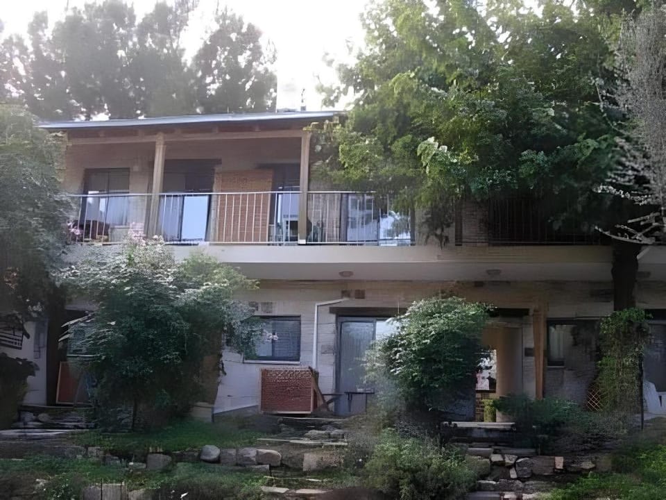 Shulamit Yard Hotel in North District