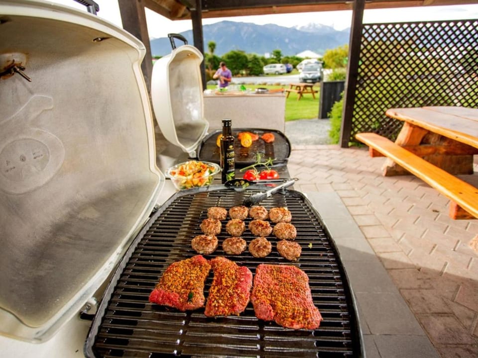 Kaikōura TOP 10 Holiday Park Campground/ 
RV Resort in Kaikōura