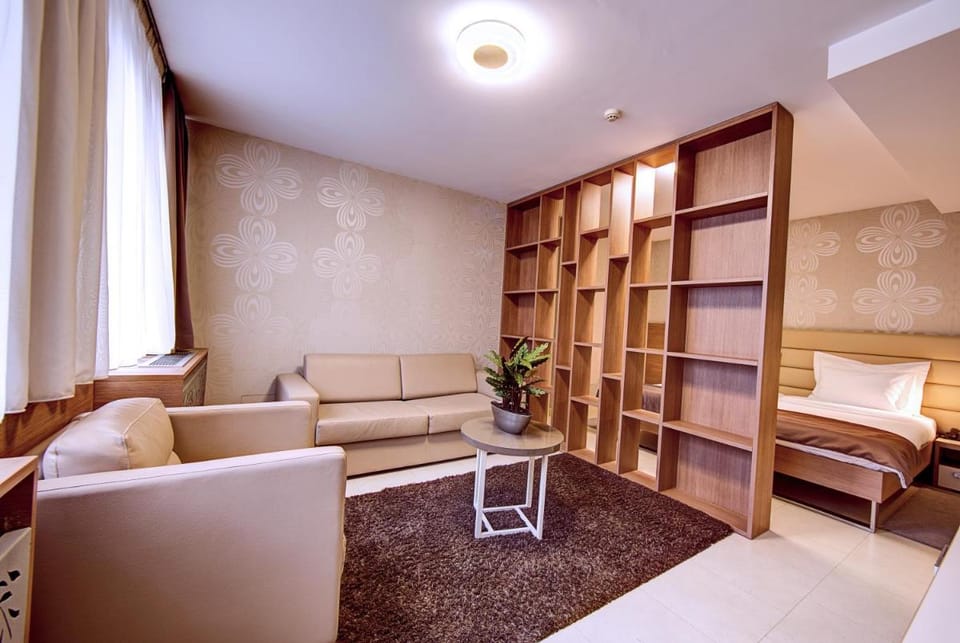Hotel Srbija Garden-FREE PARKING Hotel in Belgrade