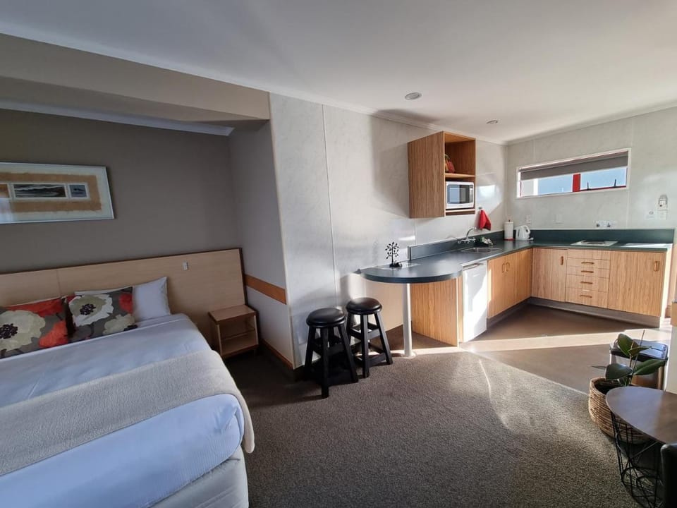 Amross Court Motor Lodge Motel in Christchurch