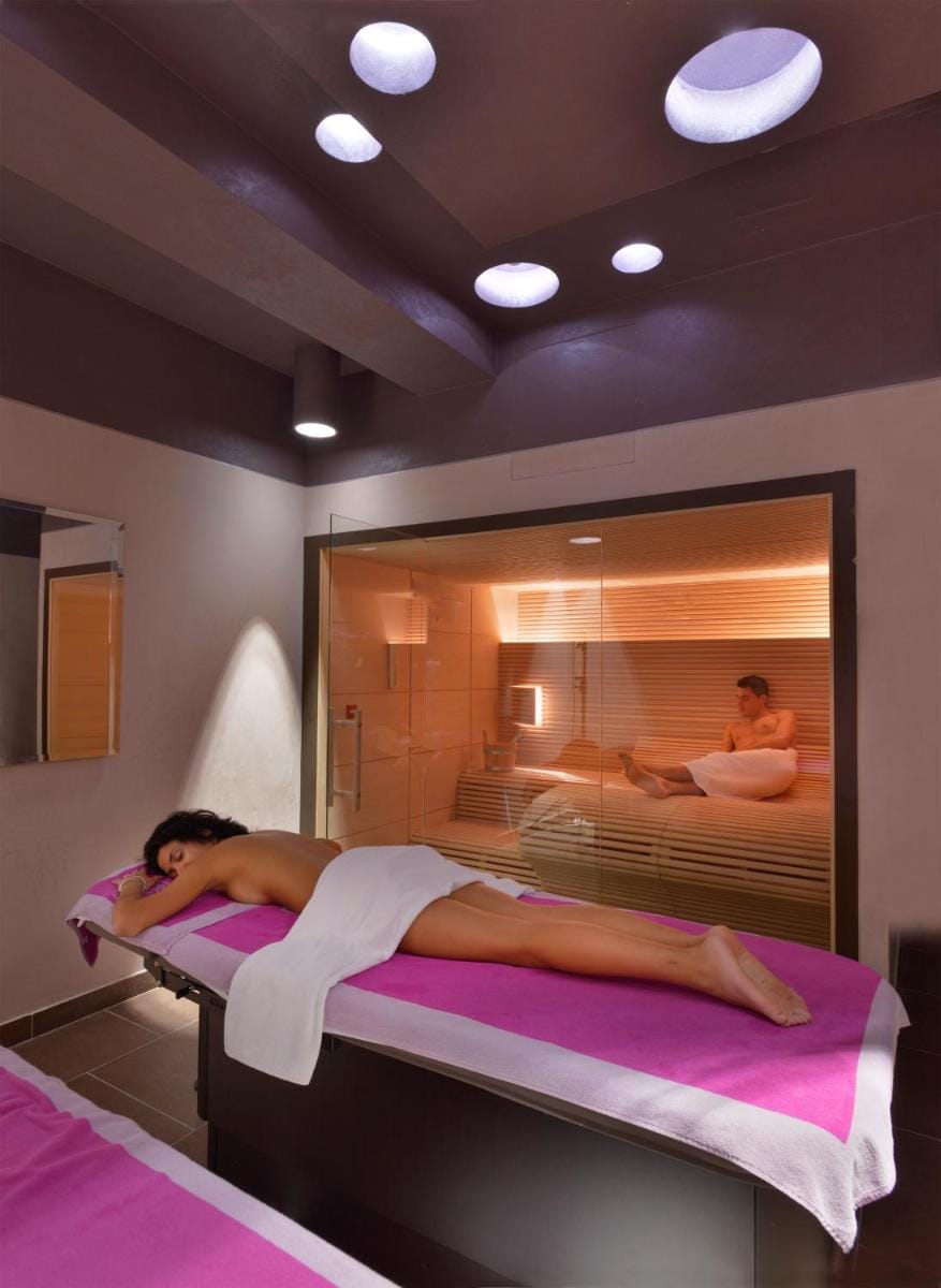 Aqualux Hotel Spa & Suite Hotel in Bardolino