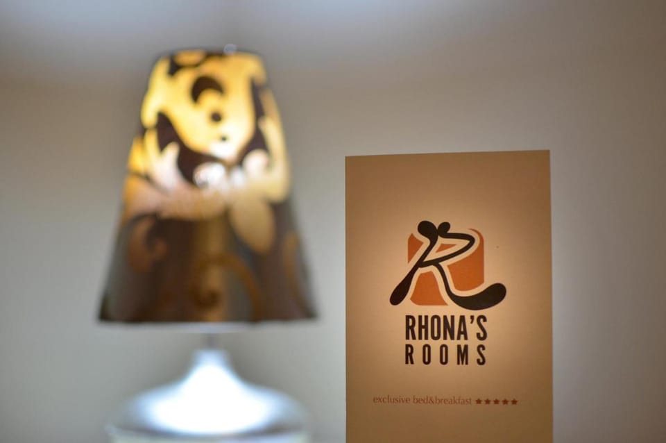 Condotti Rooms Bed and Breakfast in Rome