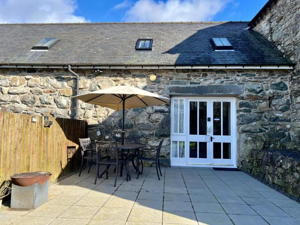 Dolgun Uchaf Historic B&B and Cottages with Boutique Bedrooms In The Heart of Snowdonia Bed and Breakfast in Wales