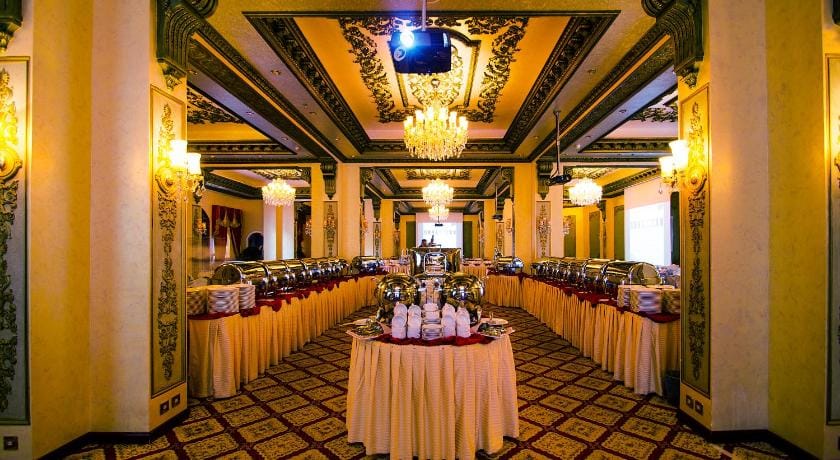 Karan Sharq for Hotel Apartment Co. Hotel in Eastern Province Saudi Arabia