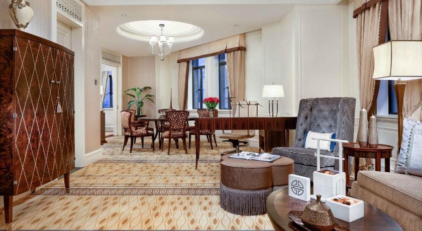 Fairmont Peace Hotel Hotel in Shanghai