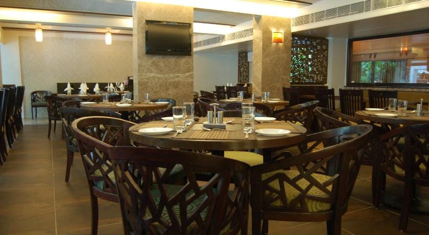 Comfort Inn President Hotel in Ahmedabad