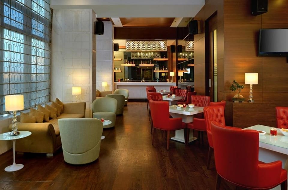 Golden Tulip Lucknow Hotel in Lucknow