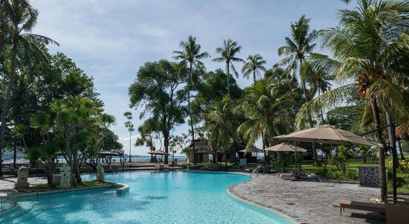 Merumatta Senggigi Lombok Resort in Batu Layar