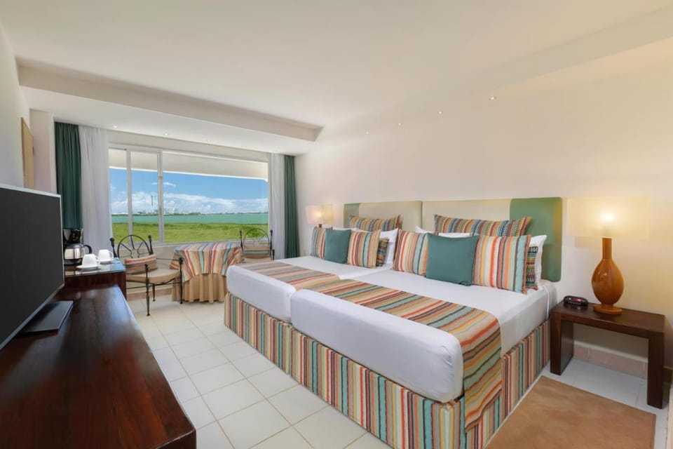 Grand Oasis Palm All-Inclusive Resort in Cancun