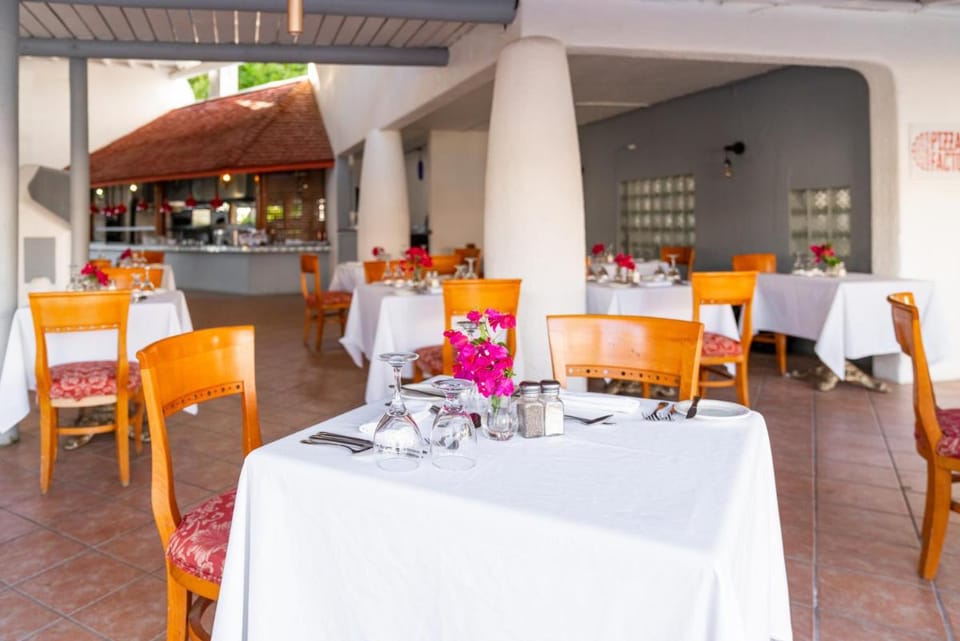 Jolly Beach Antigua - All Inclusive Hotel in Saint Mary, Antigua and Barbuda