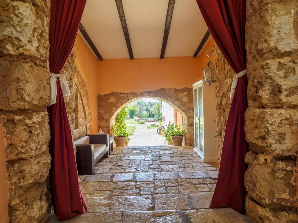 Antica Masseria Rottacapozza Hotel in Apulia