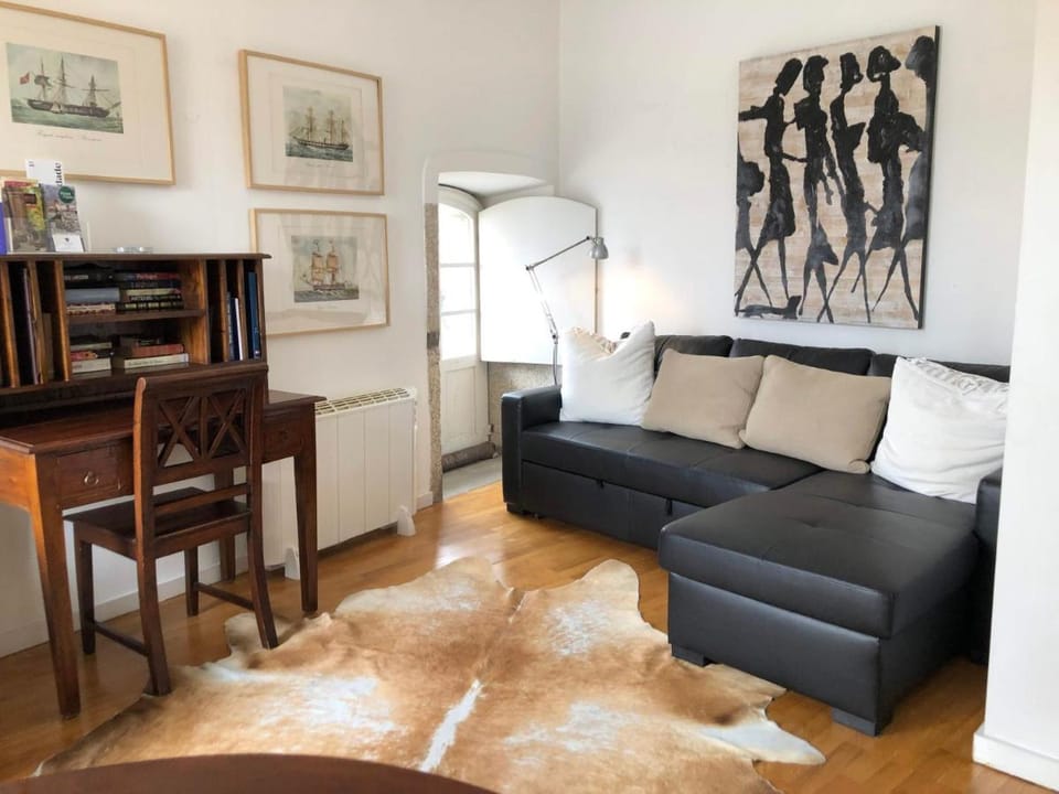 PortoSense Ribeira Apartment in Porto