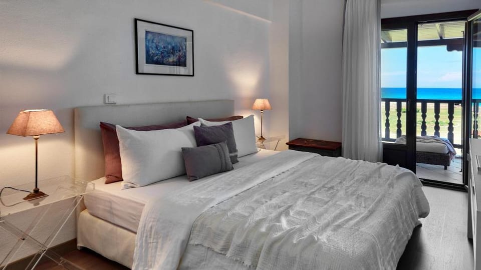 Soledo Beachfront Outpost Villa in Halkidiki