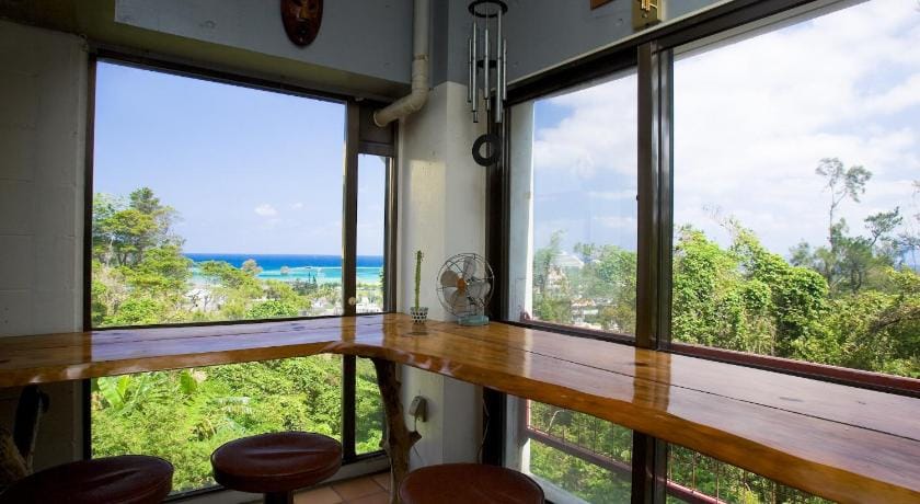 Surfside Bed & Breakfast Bed and Breakfast in Okinawa Prefecture