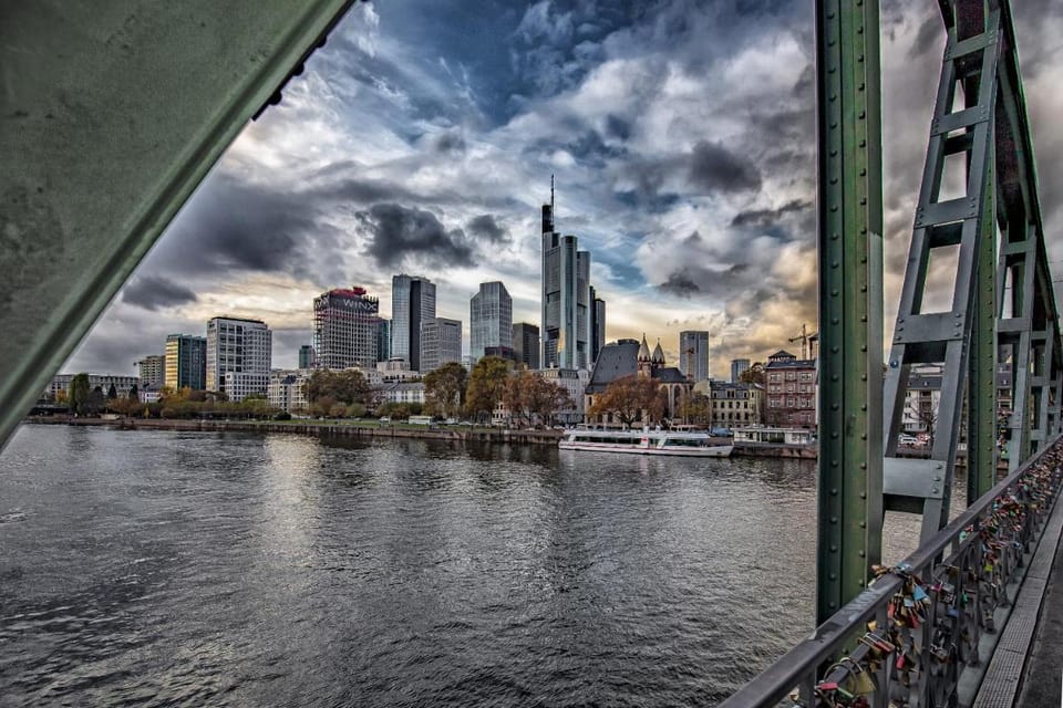 Ramada by Wyndham Frankfurt Central Station Hotel in Frankfurt