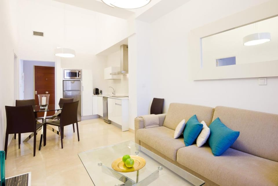 BiBo Suites Gran Vía Apartment hotel in Granada