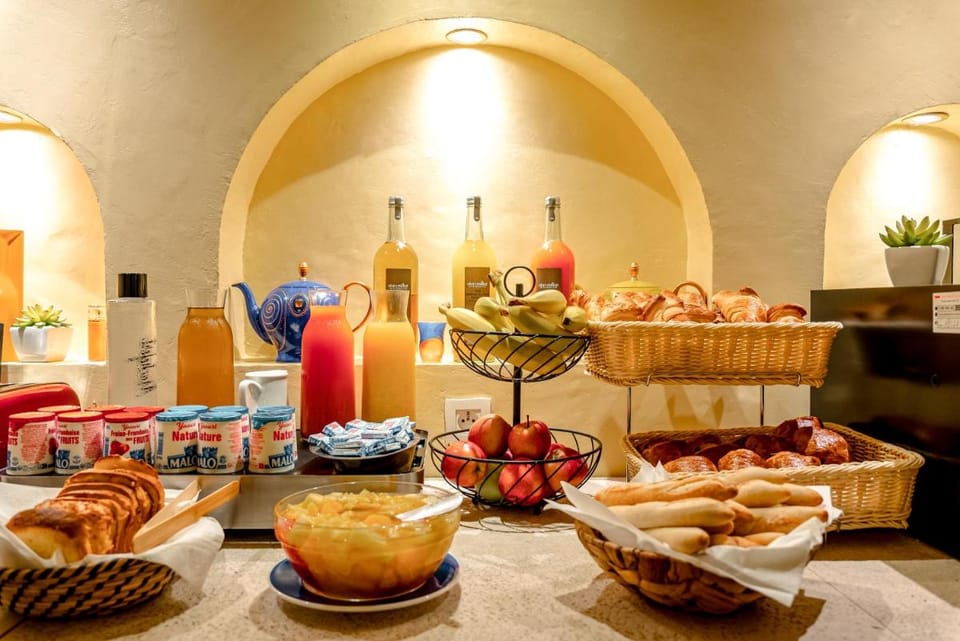 Villa Royale Montsouris Hotel in Paris