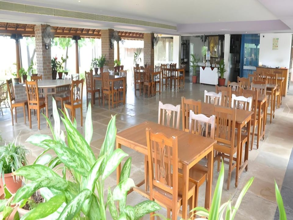Nalla Eco Beach Resort Hotel in Puducherry