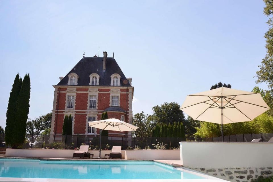 Wyndham Halcyon Resort La Souterraine Hotel in Nouvelle-Aquitaine