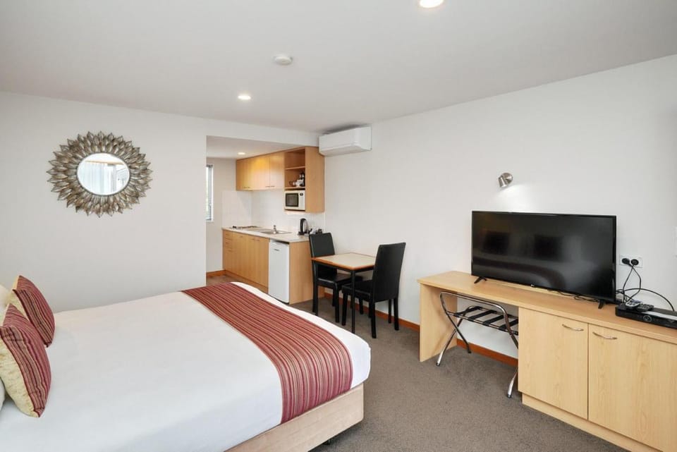 306 Motel Apartments Motel in Christchurch