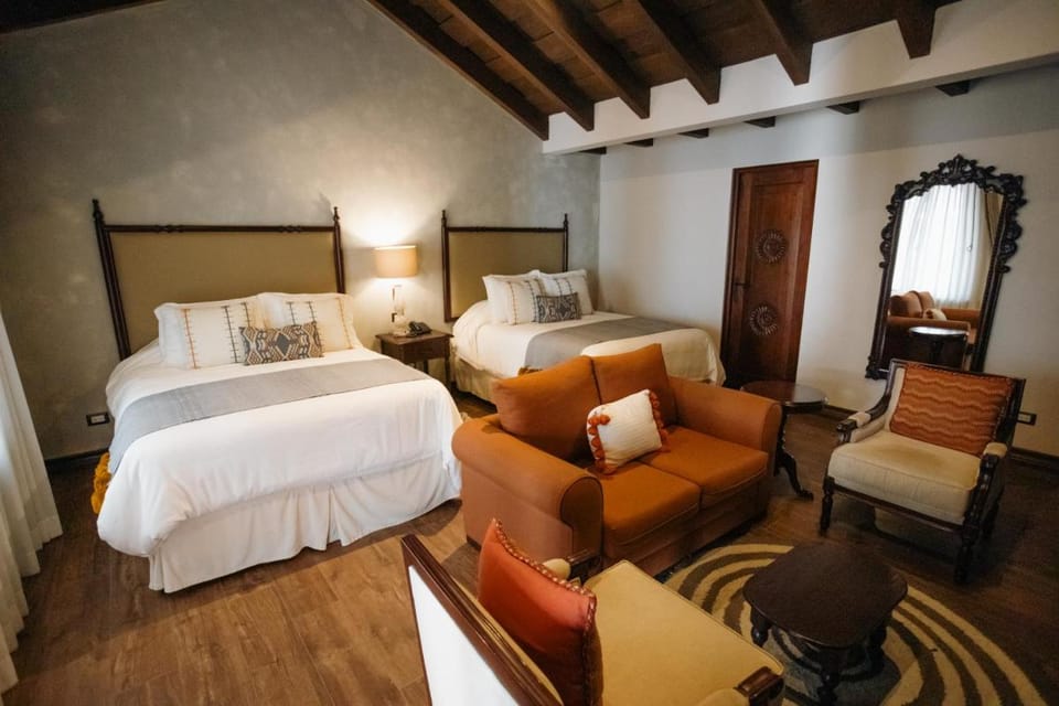 Hotel Boutique Los Pasos & Spa Hotel in Antigua Guatemala
