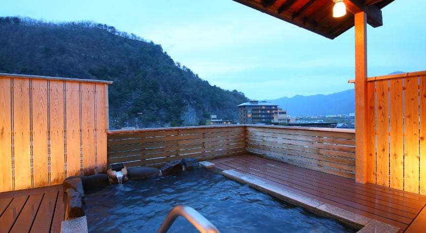 Ogiwarakan Ryokan in Nagano Prefecture