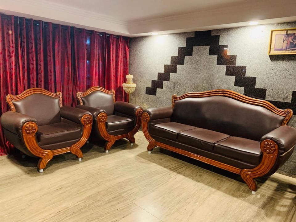 Hotel JC Grand Kodaikanal Hostel in Kodaikanal