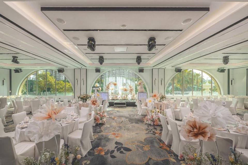 Grand Copthorne Waterfront Hotel in Singapore