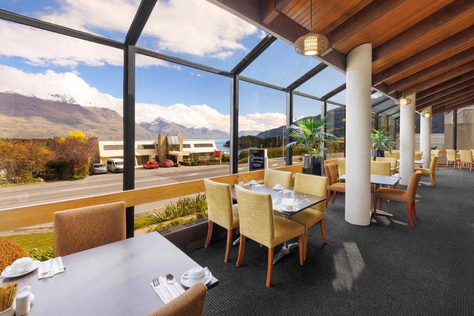 Copthorne Hotel & Apartments Queenstown Lakeview Hotel in Queenstown