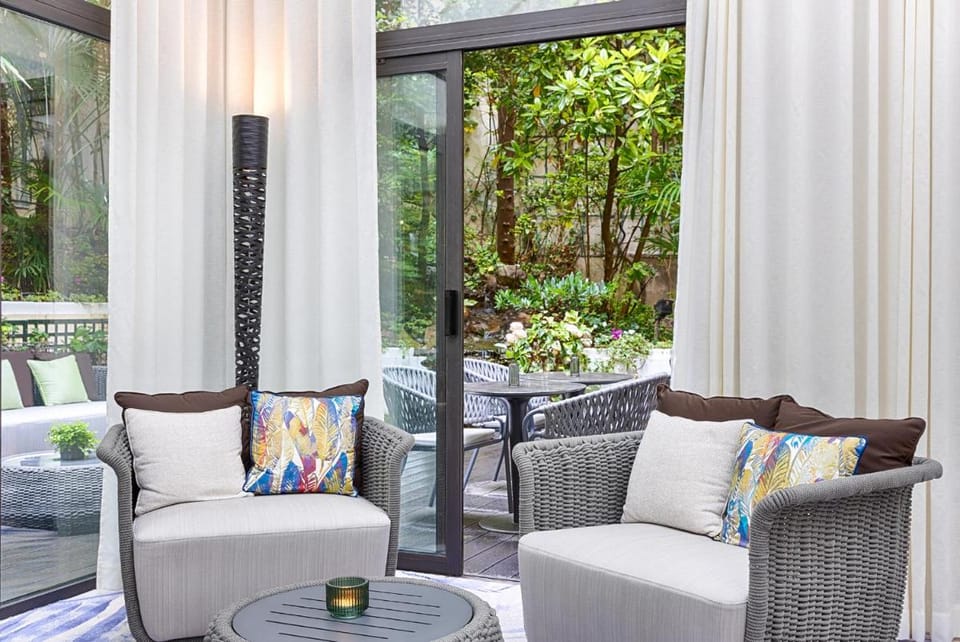 Garden-Elysee Hotel in Paris