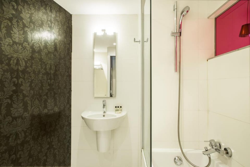 Le Quartier Bercy-Square Hotel in Paris