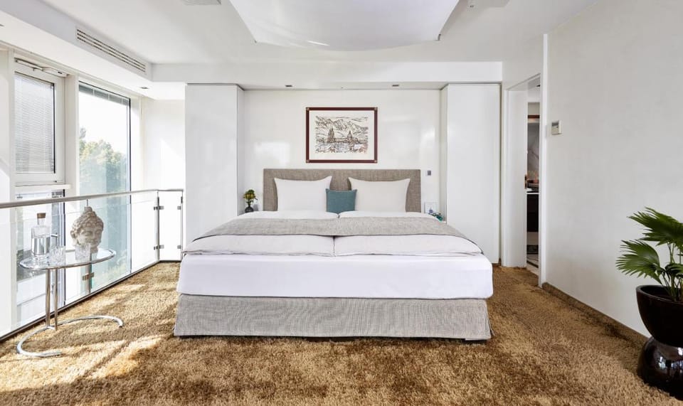 Derag Livinghotel Prinzessin Elisabeth Hotel in Munich