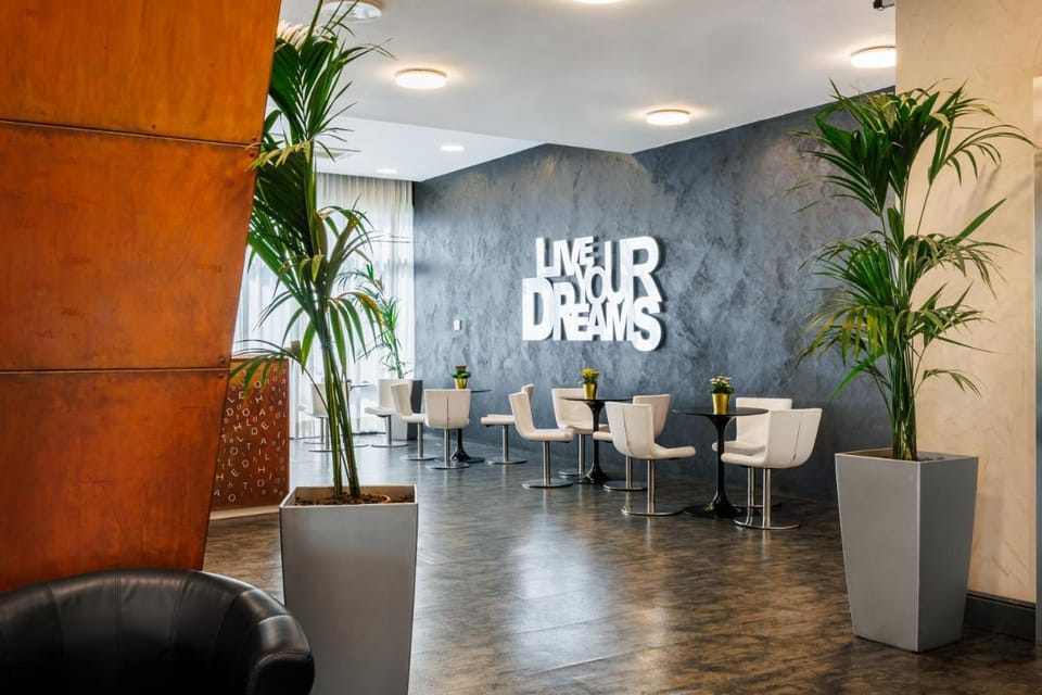 Ih Hotels Milano Lorenteggio Hotel in Milan
