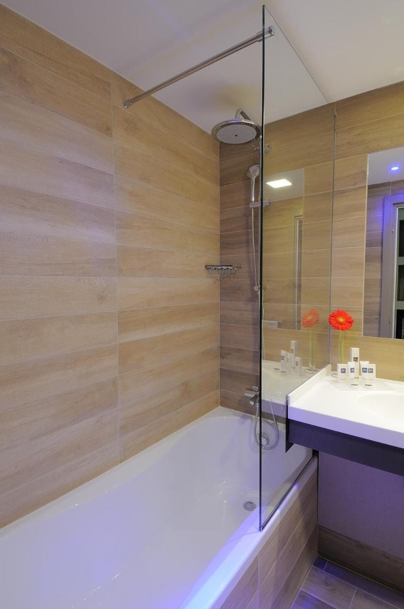 Ih Hotels Milano Lorenteggio Hotel in Milan