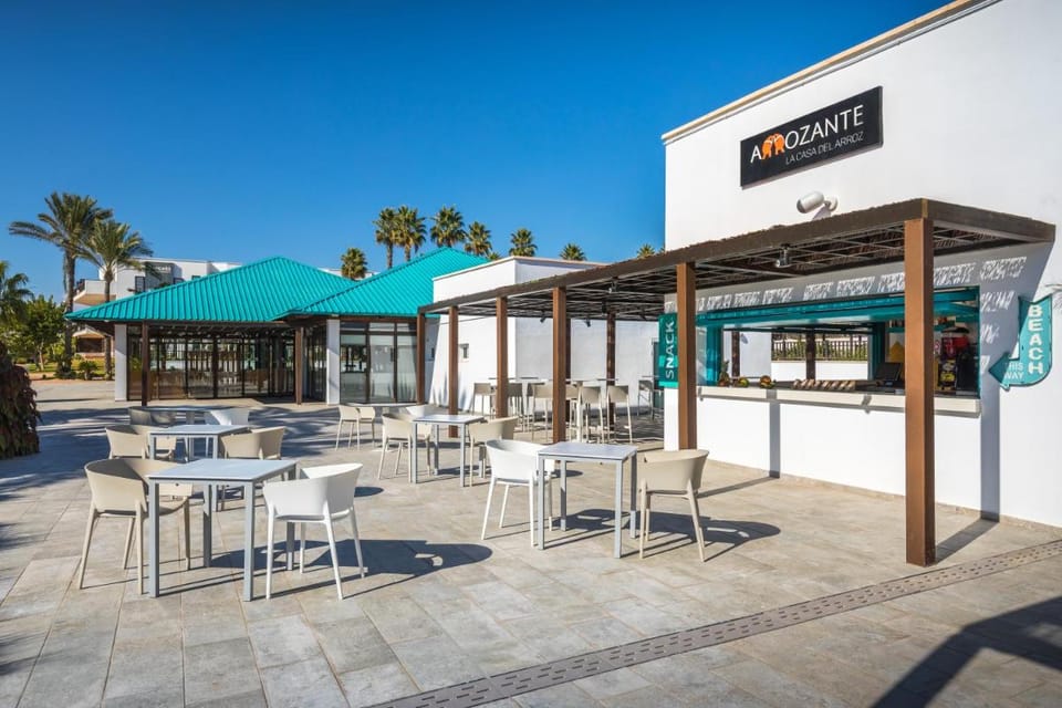 Barcelo Cabo de Gata Hotel in Retamar