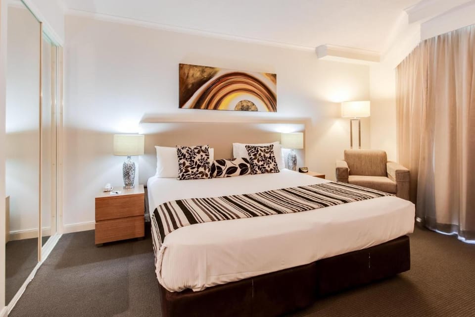 Central Cosmo Apartment Hotel Apartment hotel in Brisbane