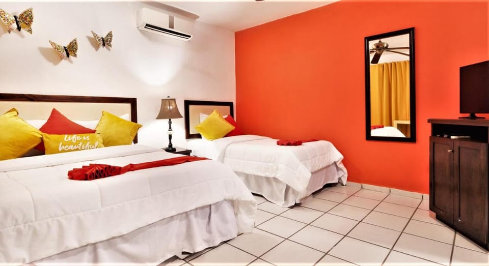 Posada Mariposa Boutique Hotel - 5th Avenue Hotel in Playa del Carmen