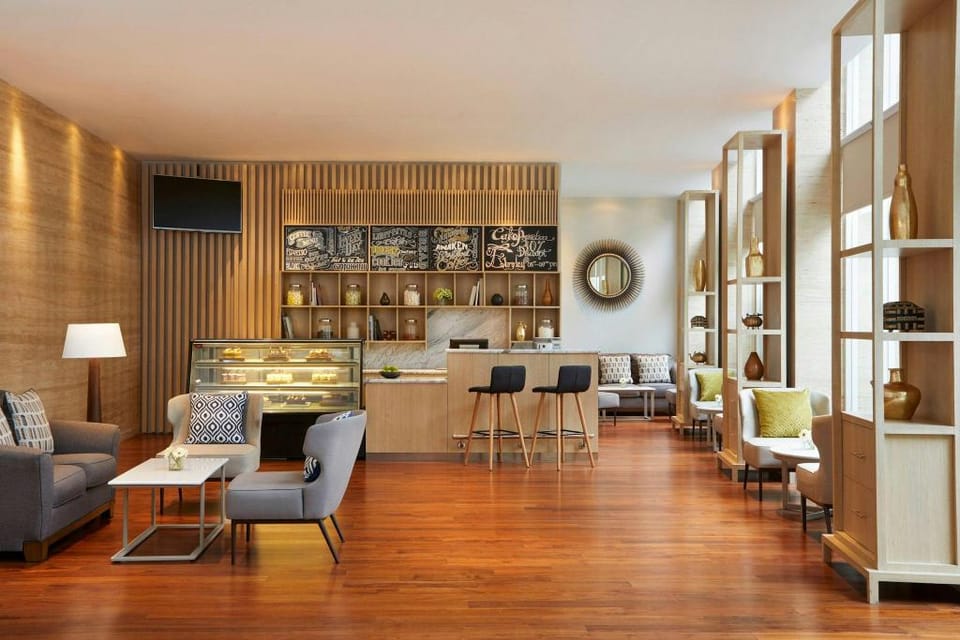 Courtyard by Marriott Bandung Dago, CHSE Certified Hotel in Bandung